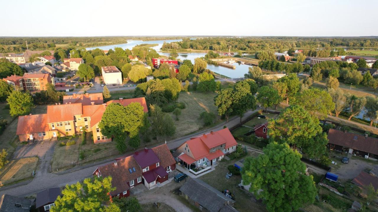 Rusnes Pakalnes Apartamentai Exterior photo